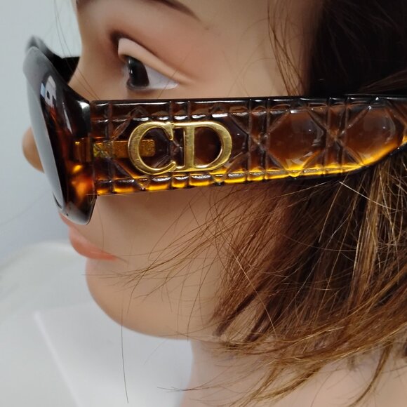 ❤️2 Pair CHRISTIAN DIOR CD SUNGLASSES Logo 2006 8704 FRAMES ONLY Need New Lenses main image 6